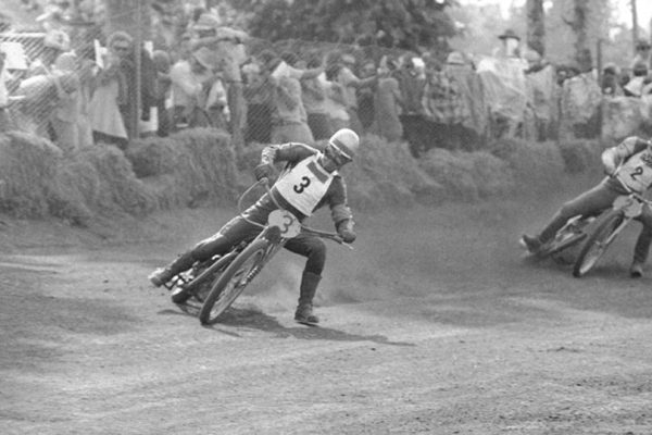 1972-0806 1 batteria Thomsson 3 , Briggs 2