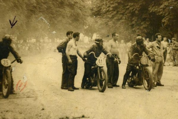 1949 Lonigo batteria finale da sx/ Pietrogrande, flli Camporese e Dario Basso
