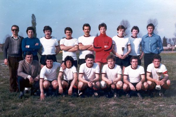 AC Montagnana 1969-70 - Guido Camon accompagnatore, Corso, Vettorello, Borin, Lanaro, Foscarin, Scarmignan, Faggion,  Dall’Angelo allenatore; PierLuigi Gobbo presidente, Rossato, Folcato, Gioga, Bertolaso, Meneghini, Bonisolo